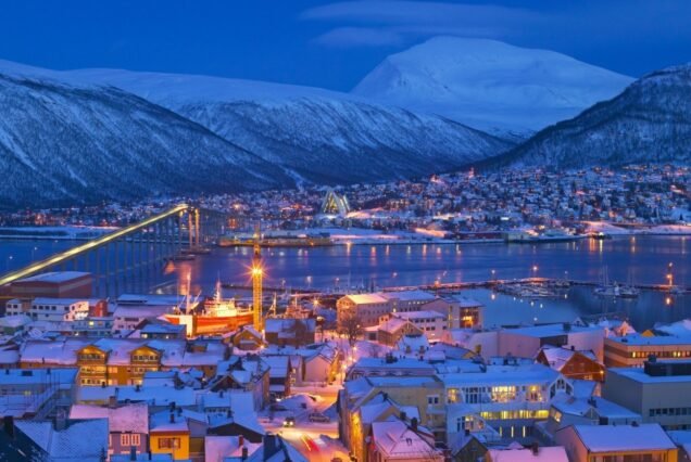 Tromsø Northern Lights & Winter Break